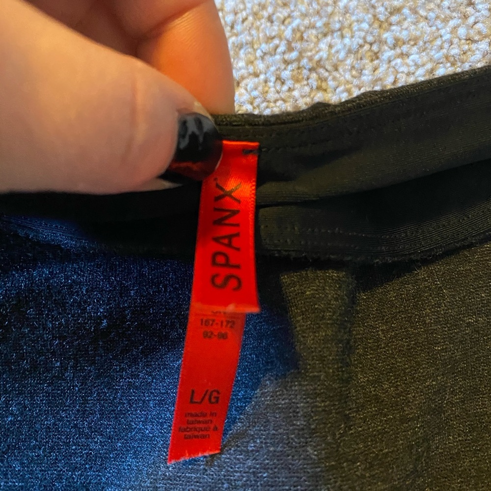 Grey seamless leggings